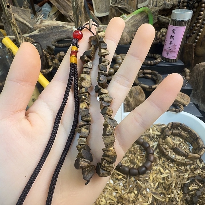 沉香沉香碎屑海南沉香车挂7克➕沉香碎屑多样性