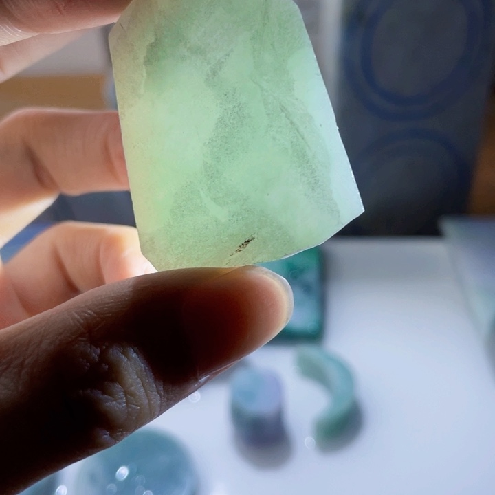 翡翠未镶嵌颈饰天然缅甸翡翠料子