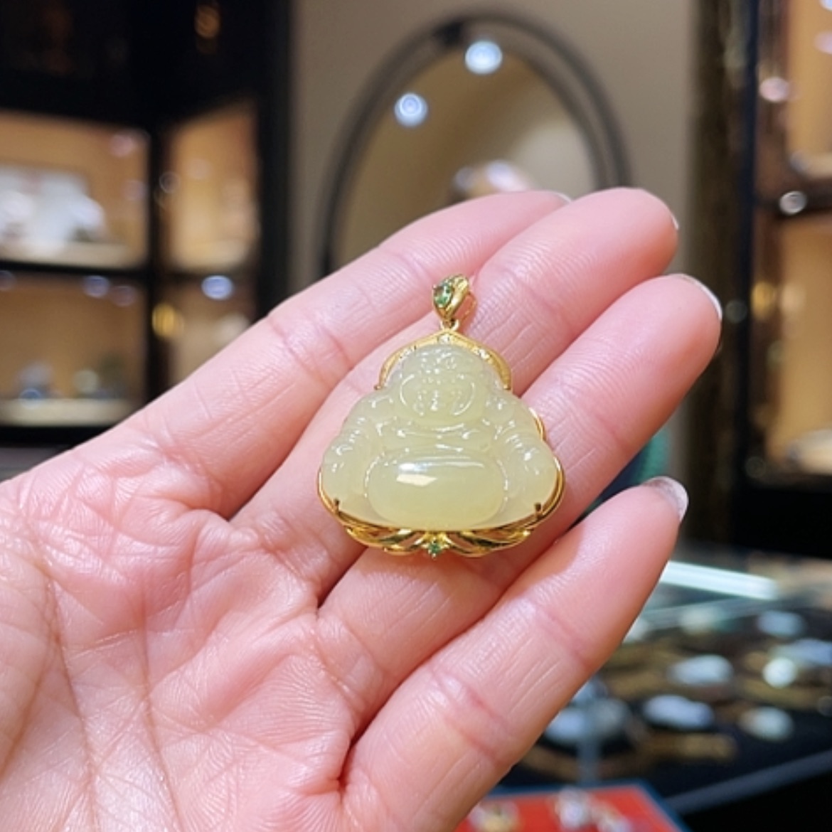 【闪购商品】和田玉颈饰18K金镶嵌佛