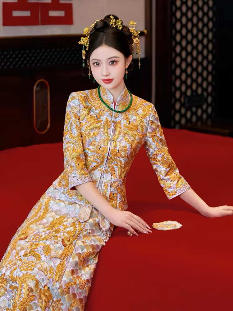 秀禾服新娘2025新款结婚中式出阁小个子敬酒金色龙凤褂凤冠霞帔