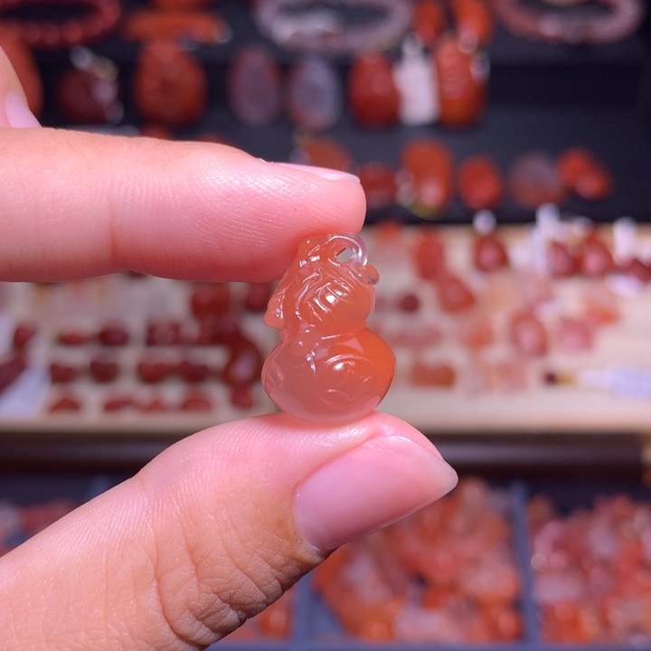 南红玛瑙未镶嵌珠宝半成品葫芦