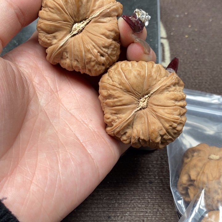 文玩核桃吊坠南瓜墩全品