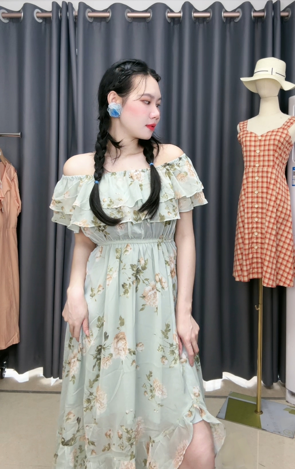 品牌撤柜女装点链接选择对应的价格时尚连衣裙