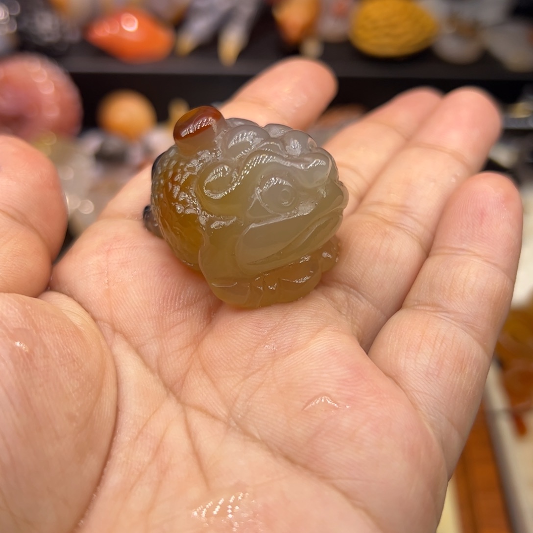 玛瑙/玉髓未镶嵌手玩摆件