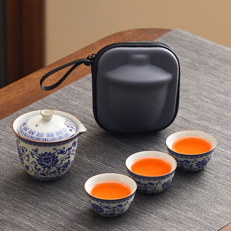 青花缠枝莲手抓壶旅行茶具qhczlkkb