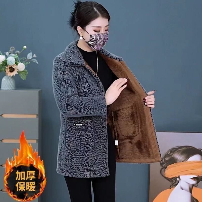 高档水貂绒加绒加厚外套女中年妈妈装中长款冬季新款减龄时尚大衣