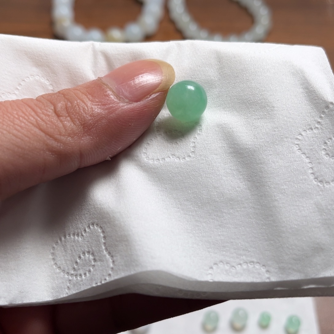 定制翡翠未镶嵌天然翡翠a货