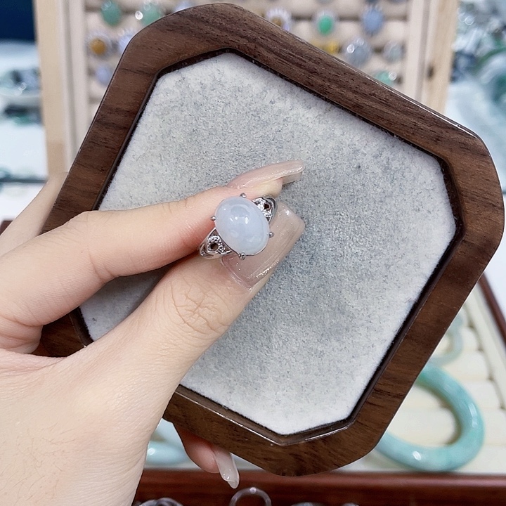 翡翠未镶嵌颈饰天然翡翠Ａ货