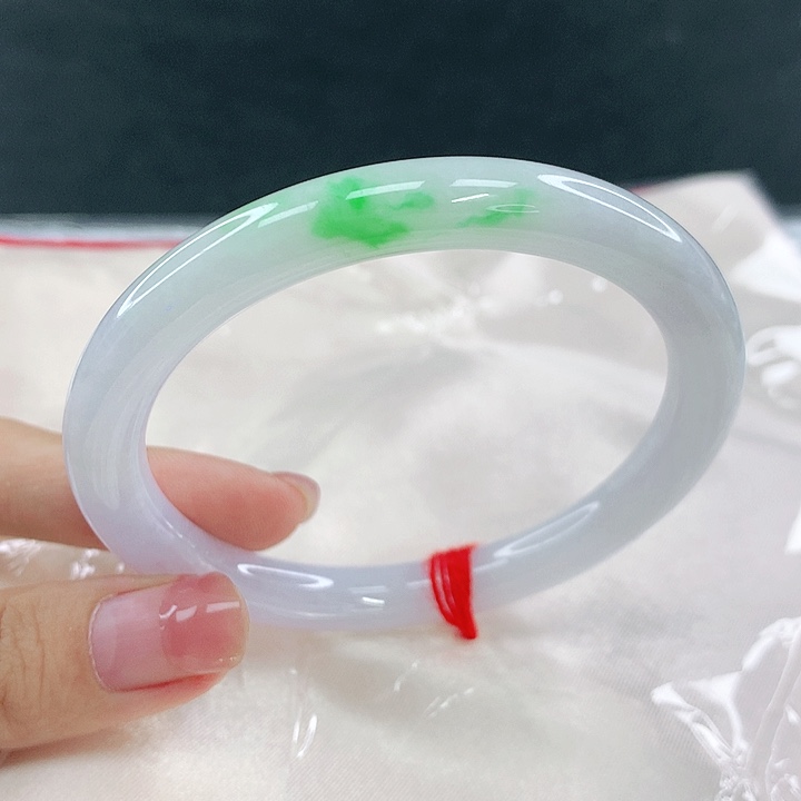 翡翠未镶嵌手镯圈58，04093