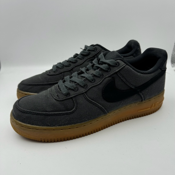 95新 MM6 41码260/Air Force 1 黑生胶 低帮 板鞋