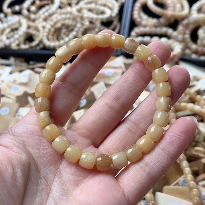 泥塑不打孔联系客服