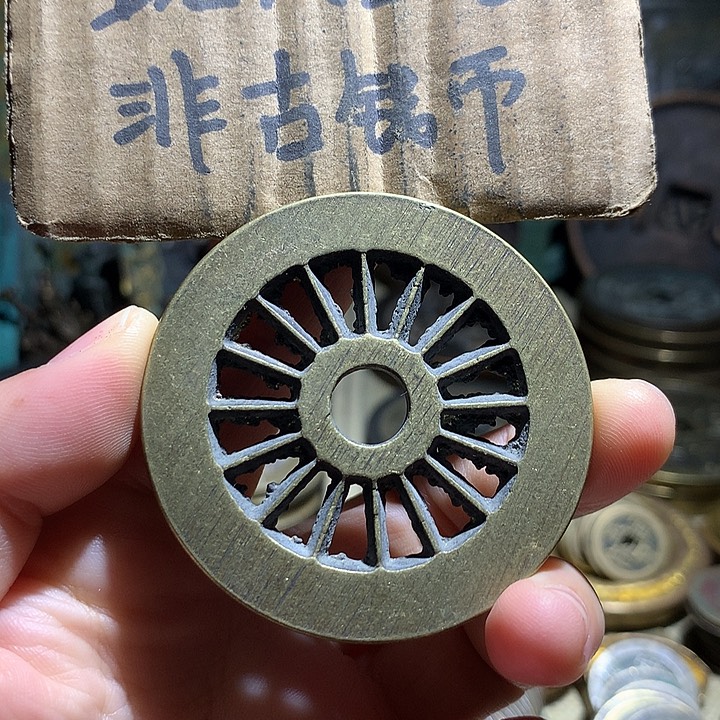 铜现代工艺品老铜翻砂