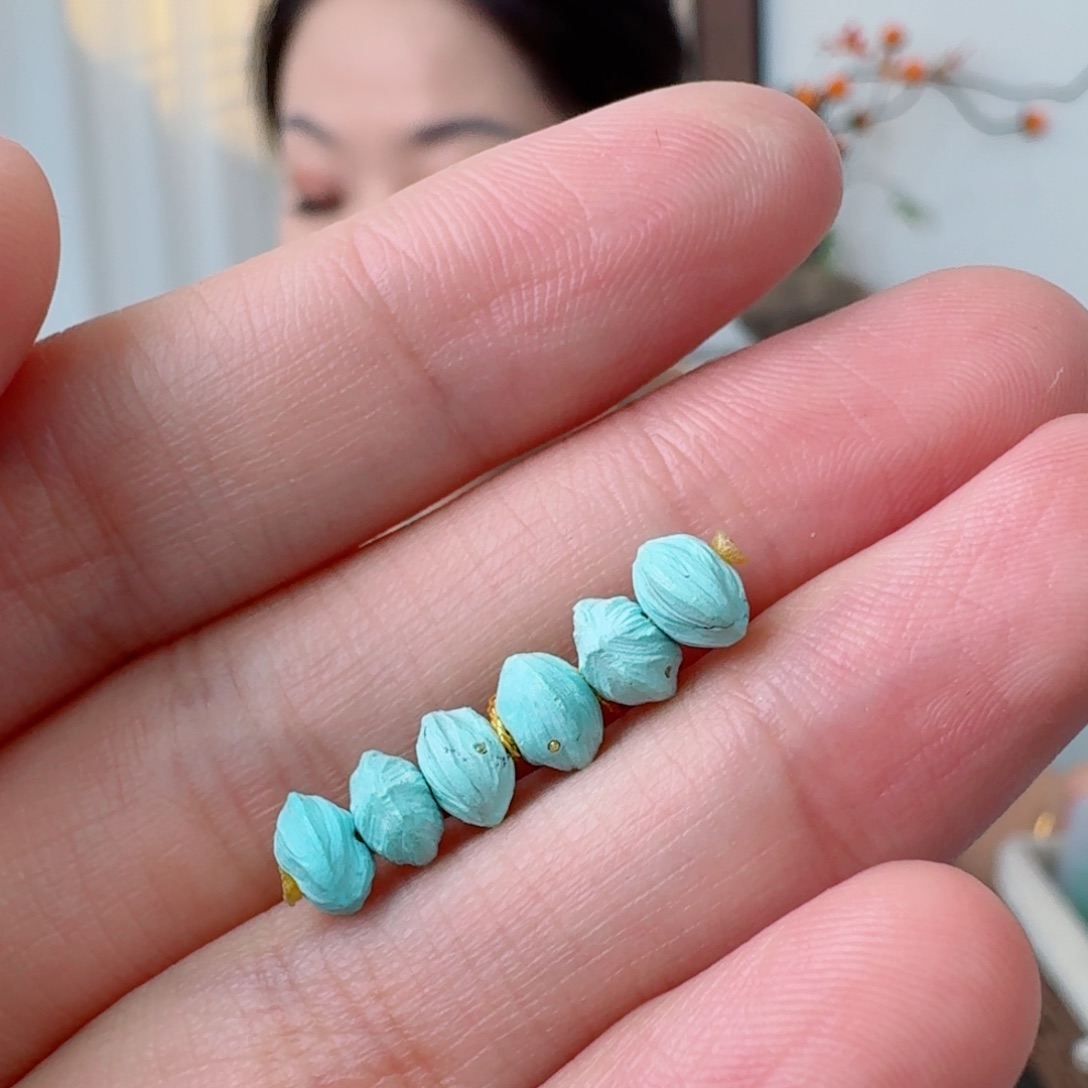 未镶嵌绿松石珠宝奇石