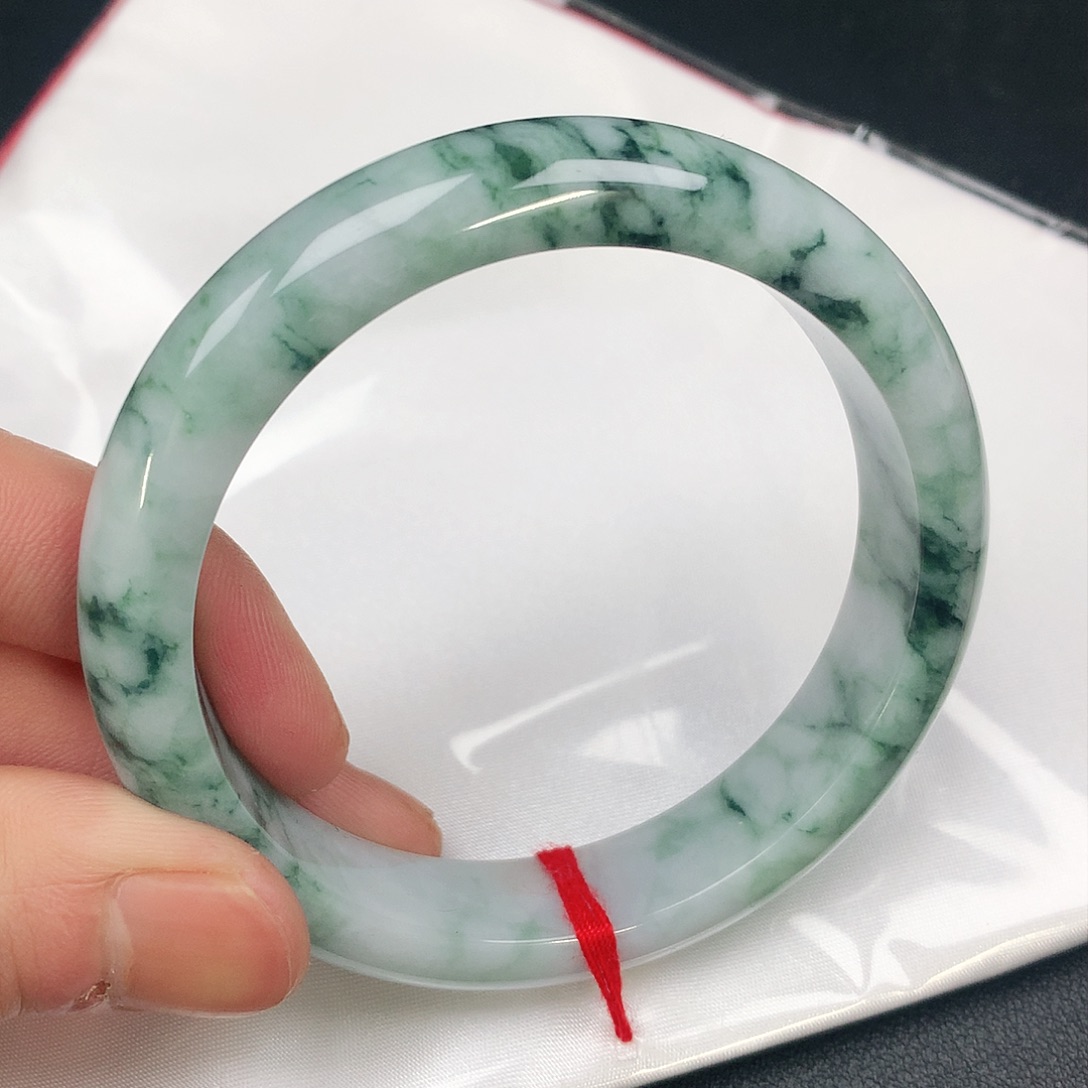 翡翠手镯未镶嵌圈58