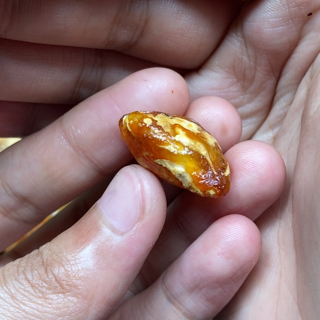 定制琥珀未镶嵌定制