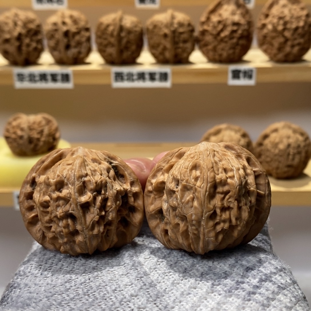 文玩核桃吊坠41尺寸全品山地磨盘歪磨