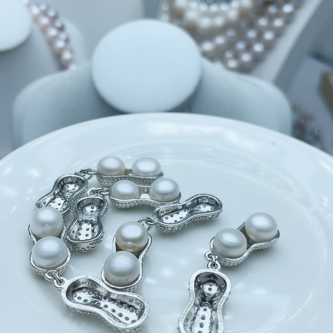 淡水珍珠颈饰钛钢