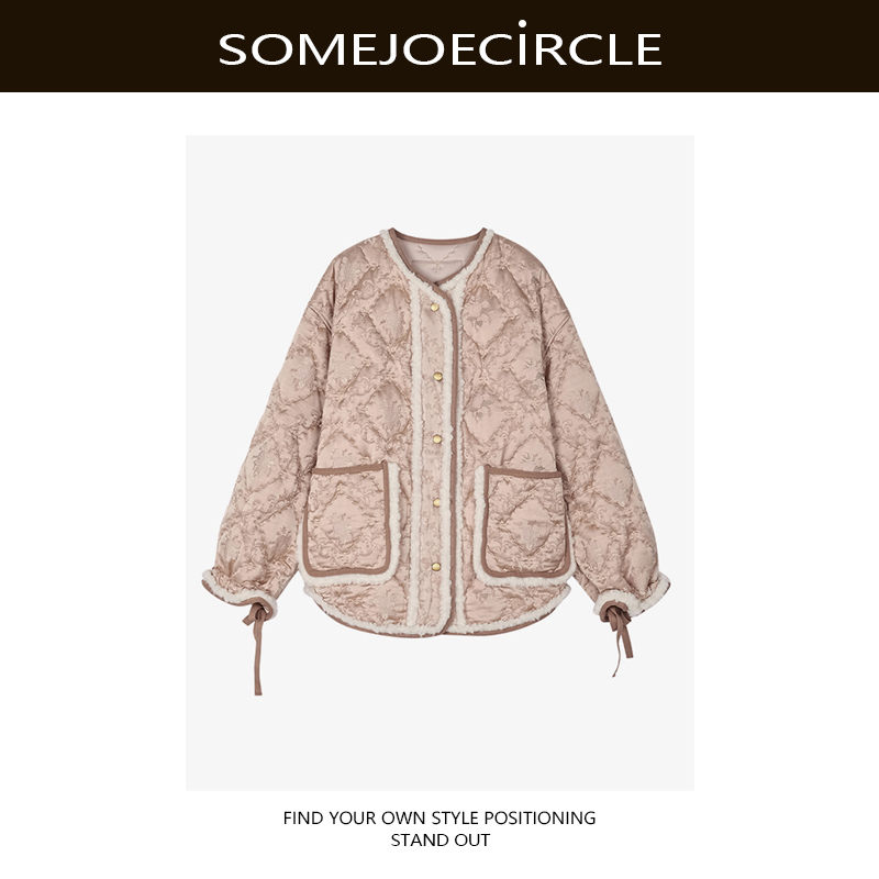 SOMEJOECIRCLE【棉服】2025冬季新款圆领时尚古典提花棉服外套Z8315