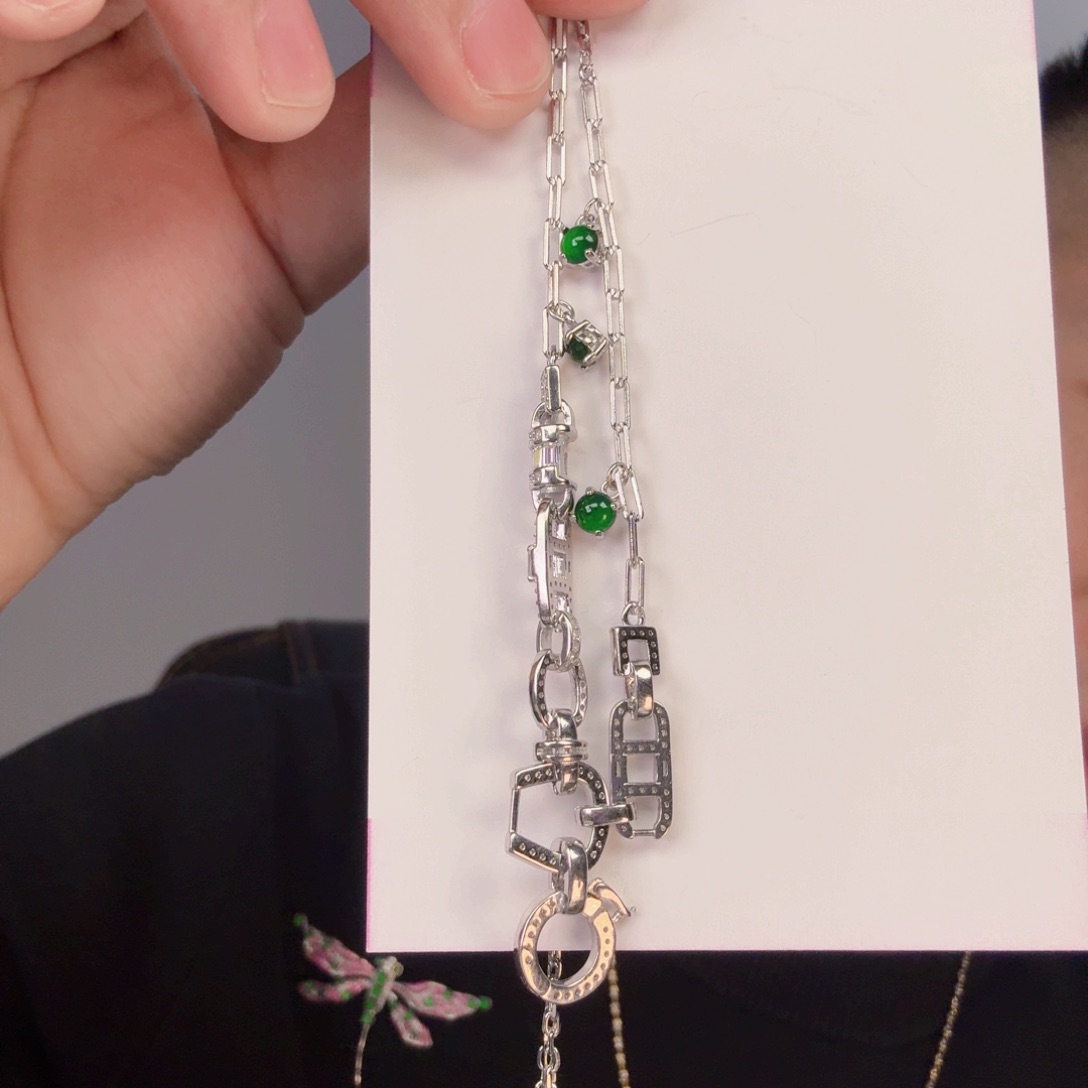 翡翠颈饰银S925镶嵌一件