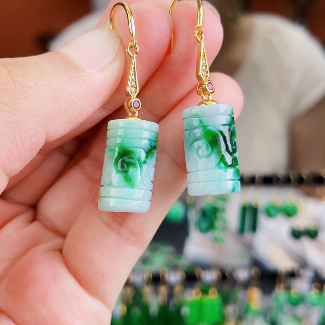 银S925镶嵌翡翠耳饰