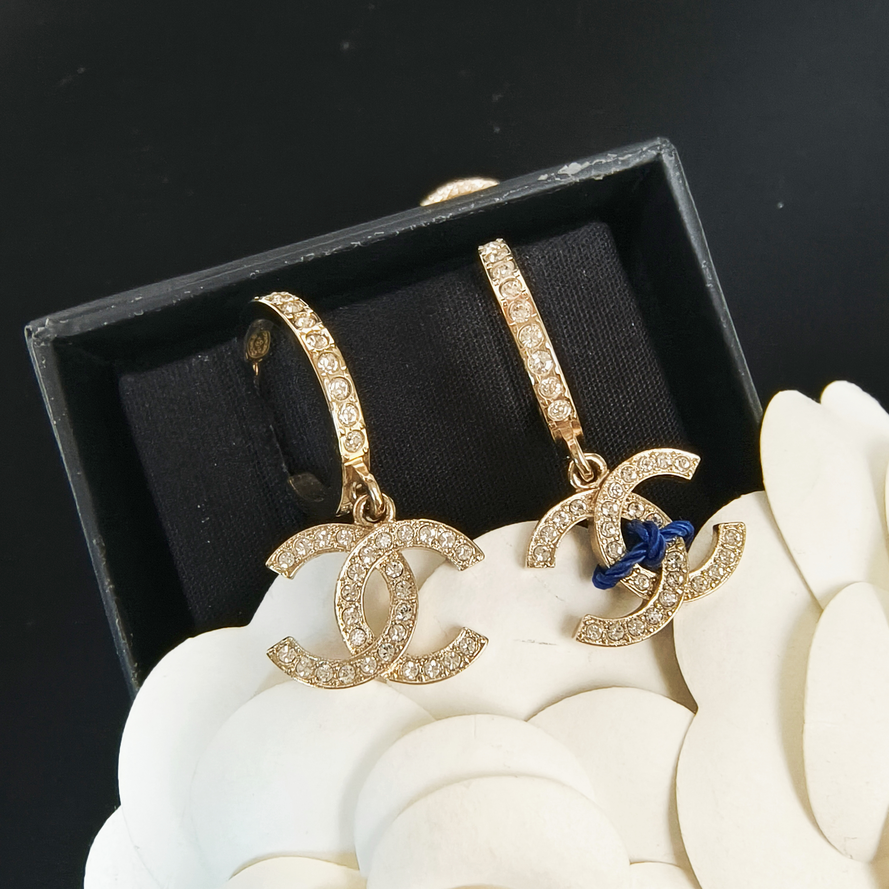 未使用 Chanel/香奈儿 金色满钻双C耳钩款耳环耳饰06462