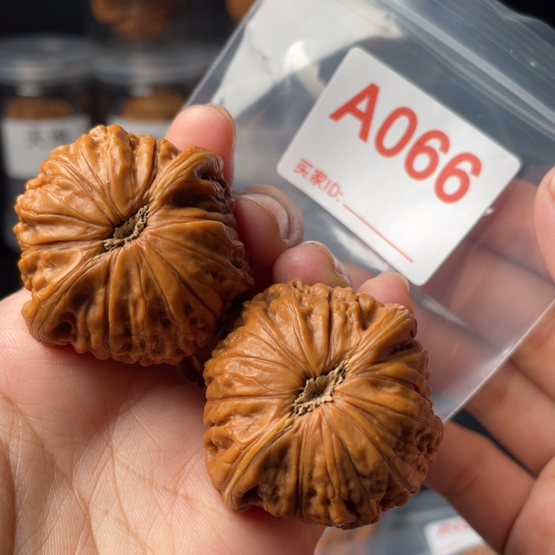 文玩核桃把件@**方41铁锤