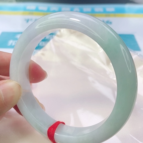 翡翠手镯未镶嵌0195号