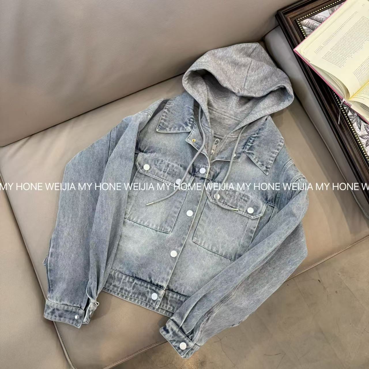【WJ】春款 20419 水洗磨白时尚连帽牛仔外套 （3-6）