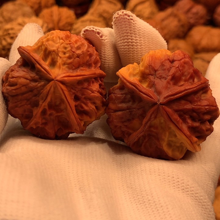 吊坠文玩核桃48……….