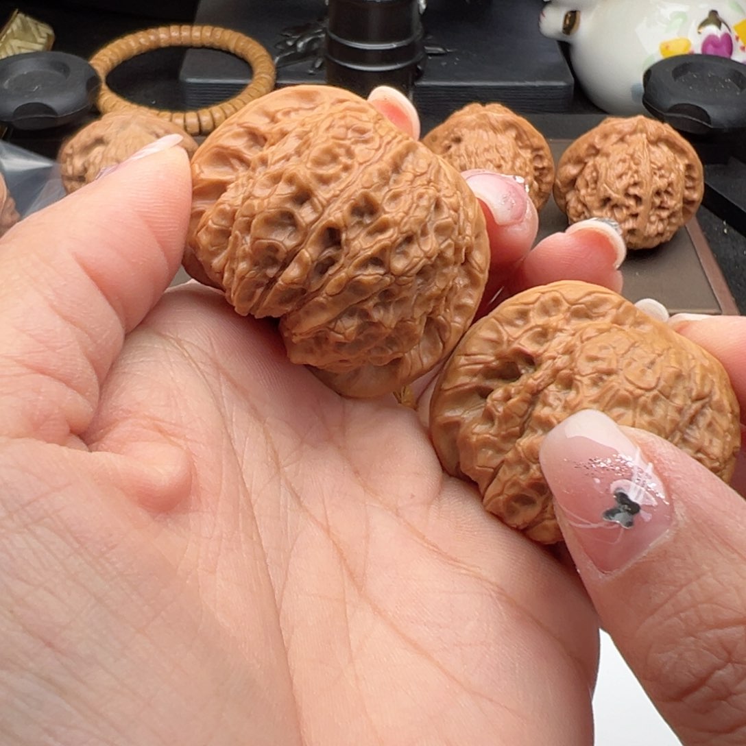 文玩核桃把件血麒麟43