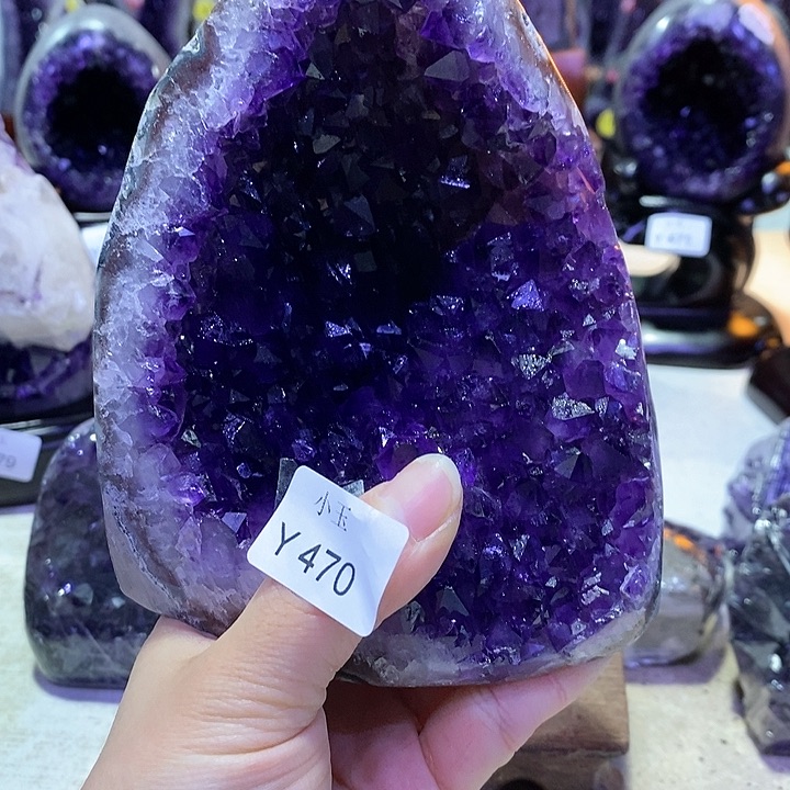 水晶摆件未镶嵌有**年摆件