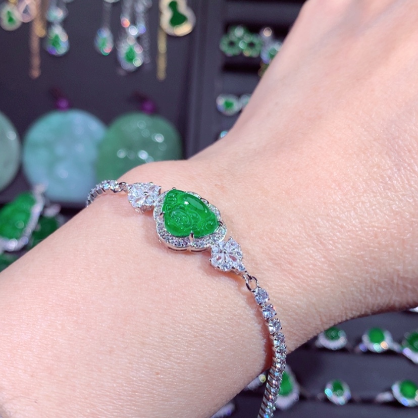 【闪购商品】翡翠颈饰未镶嵌翡翠