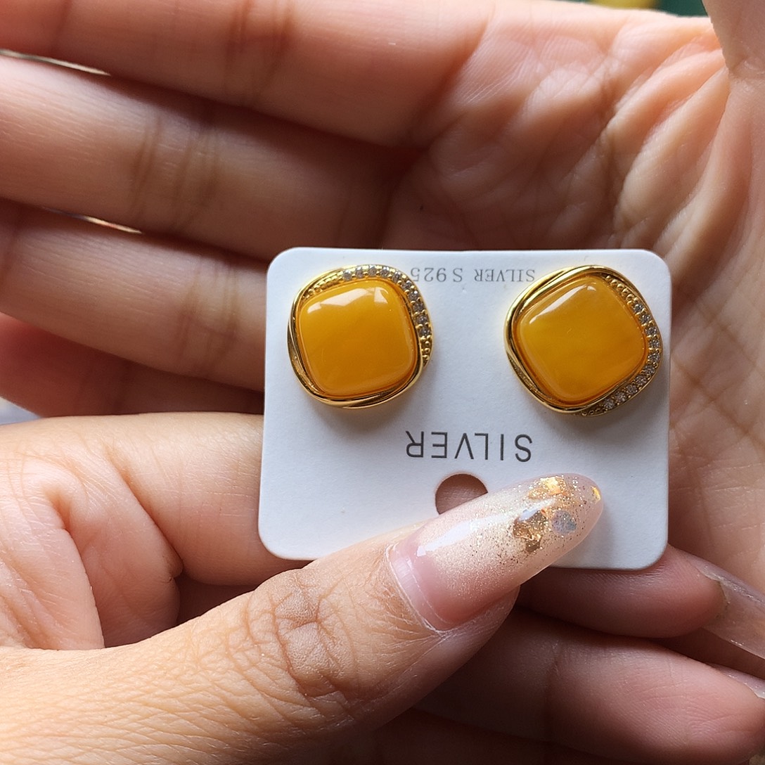 蜜蜡银S925镶嵌耳饰耳钉