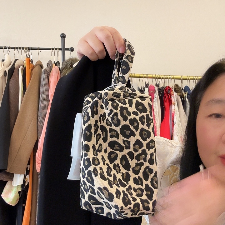 均 被哈哈哈哈哈哈不好哈哈晶晶好