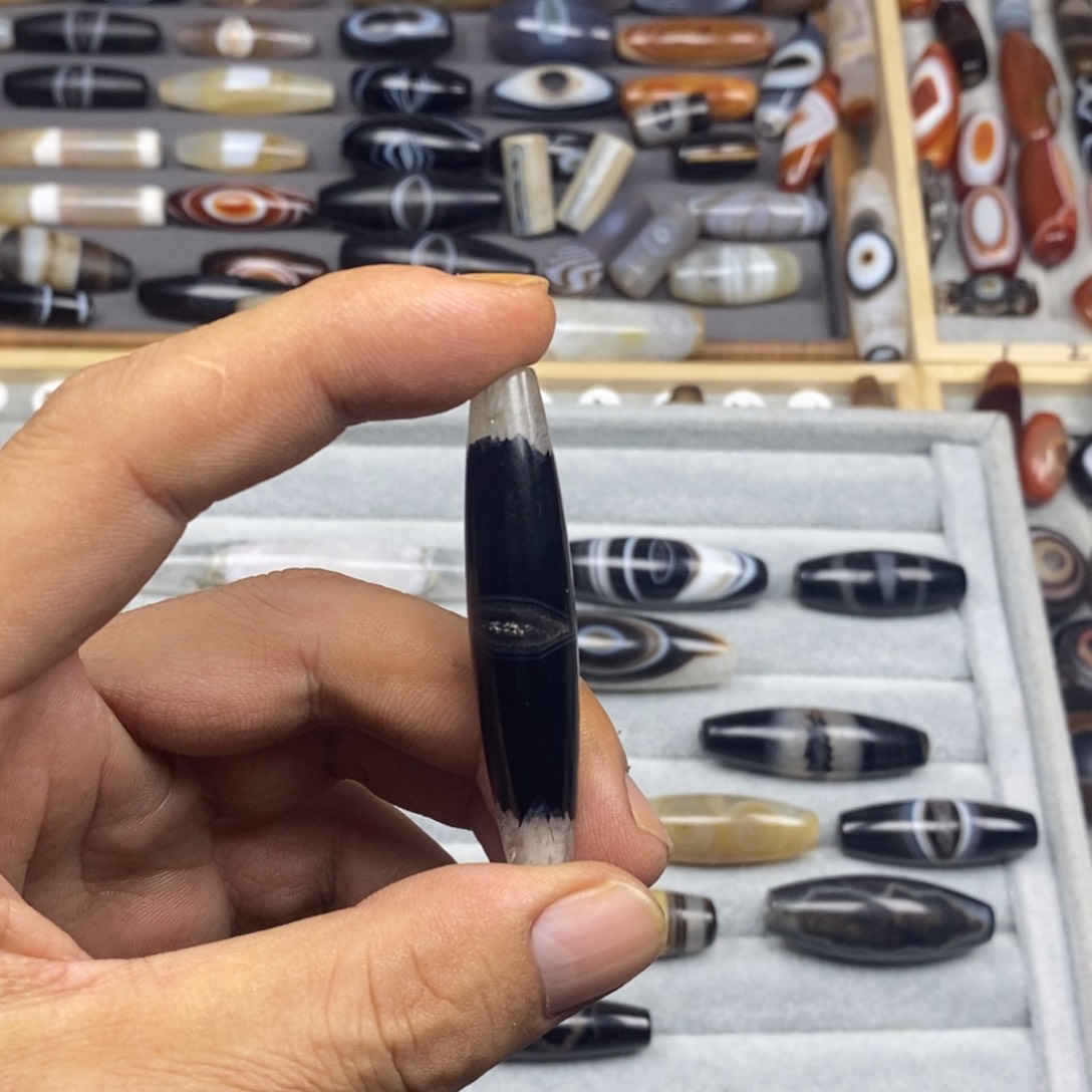 未镶嵌玛瑙/玉髓珠宝半成品