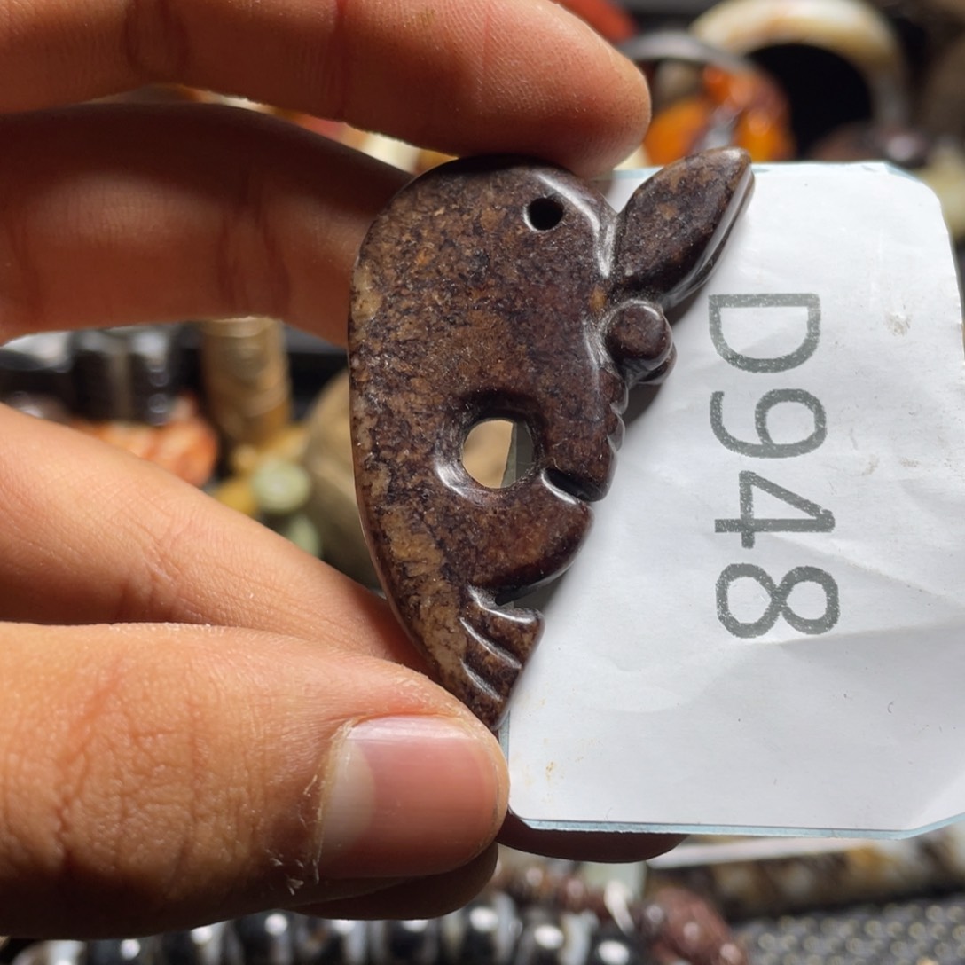 和田玉（糖玉）挂件未镶嵌