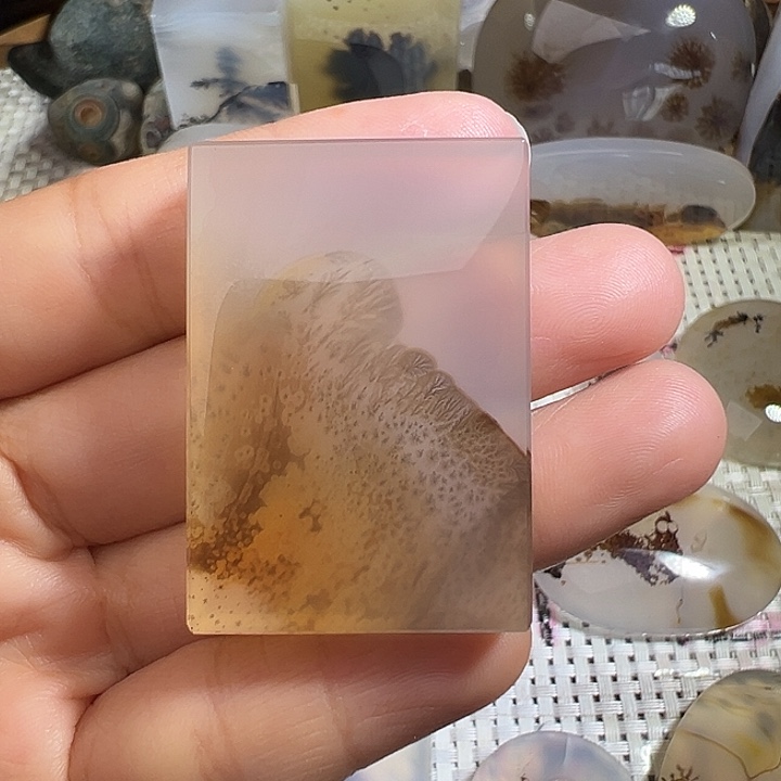 一***诺玛瑙/玉髓未镶嵌颈饰