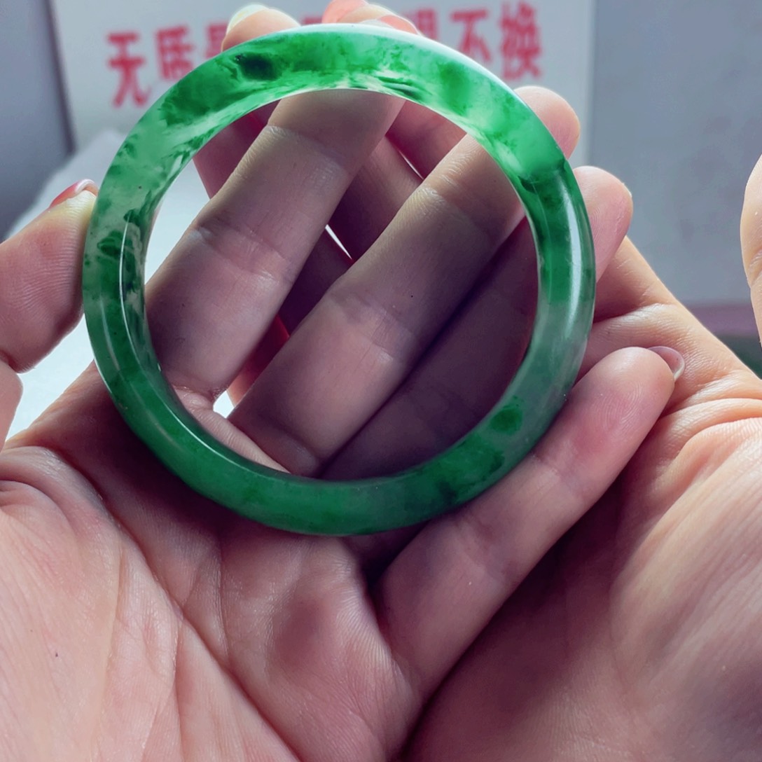 石英质玉手镯未镶嵌静*