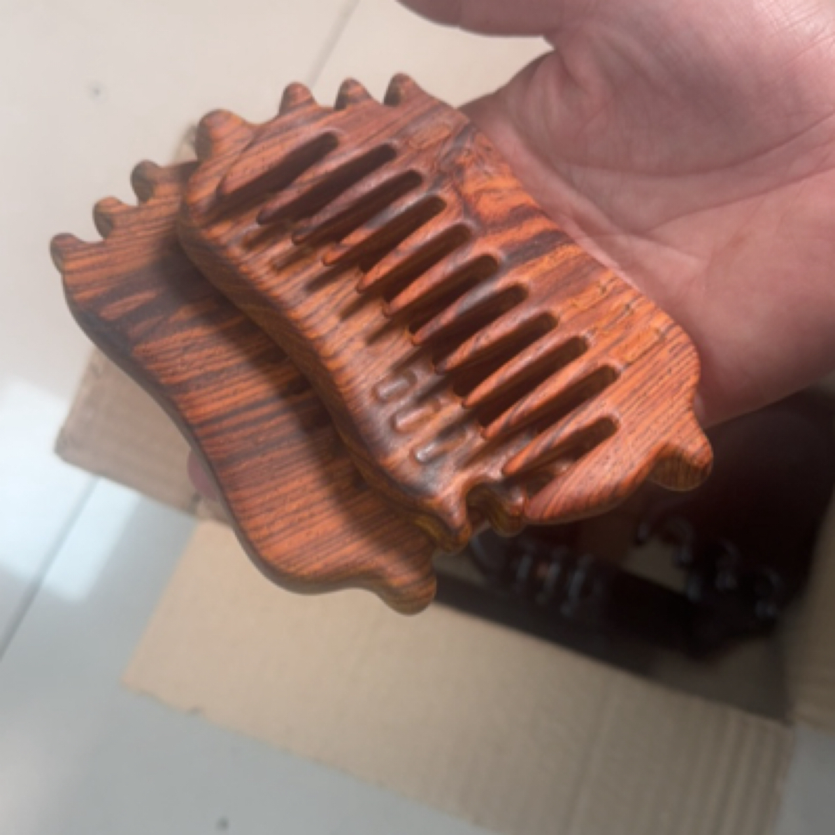 孙善升正品紫光檀猪猪新款双排齿梳头疗加厚便携（瑕疵链接）