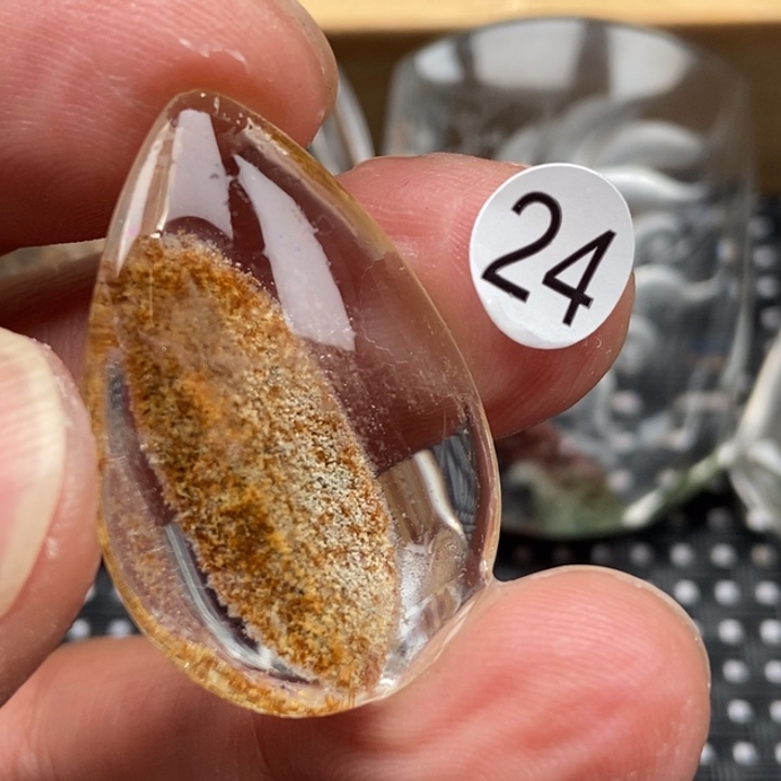 酸***·水晶吊坠(不含链)未镶嵌