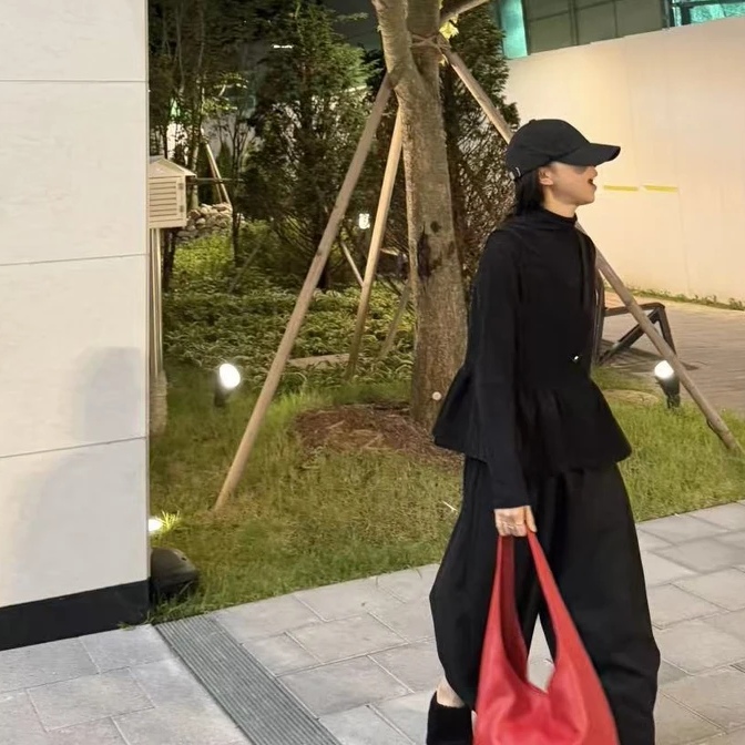 ｛귤 언니｝ce自留设计师光泽牛角扣马甲