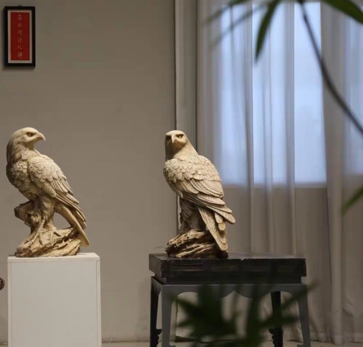 石鹰，汉白玉材质，不包邮