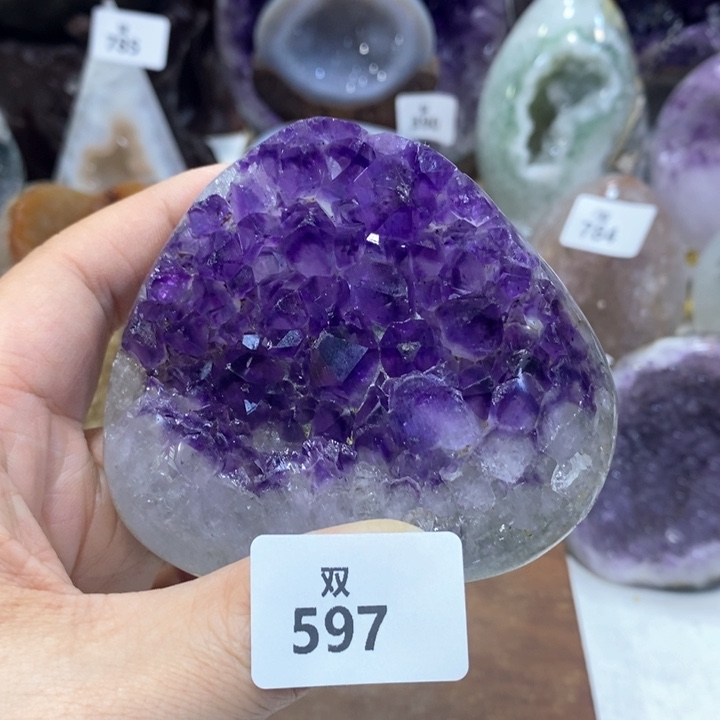 水晶大型摆件（非配饰）未镶嵌