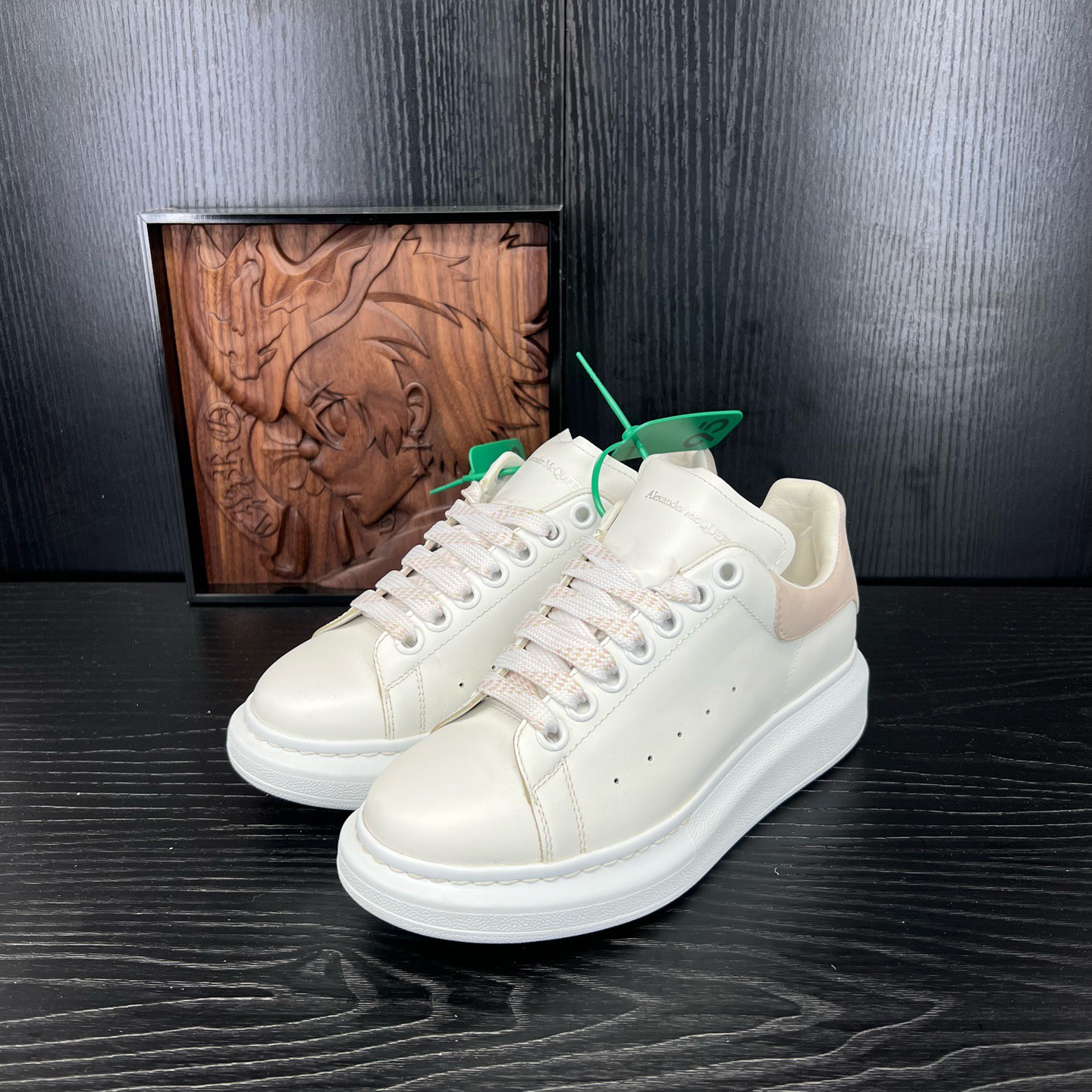95新 Alexander McQueen/亚历山大·麦昆 36.5码白粉女鞋CH23367