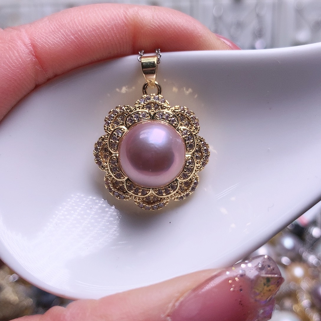 淡水珍珠吊坠(赠链)未镶嵌