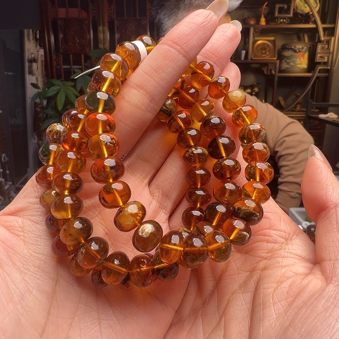 琥珀未镶嵌裸石抚顺琥珀10712十多样性发其一