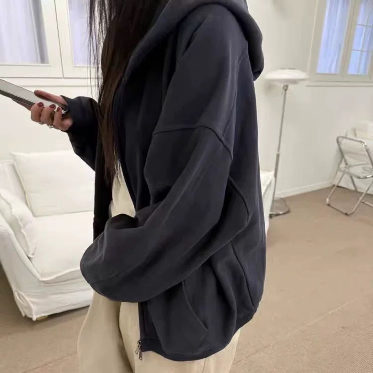 现 tug韩国东大门女秋季新款时尚休闲百搭连帽拉链卫衣外套