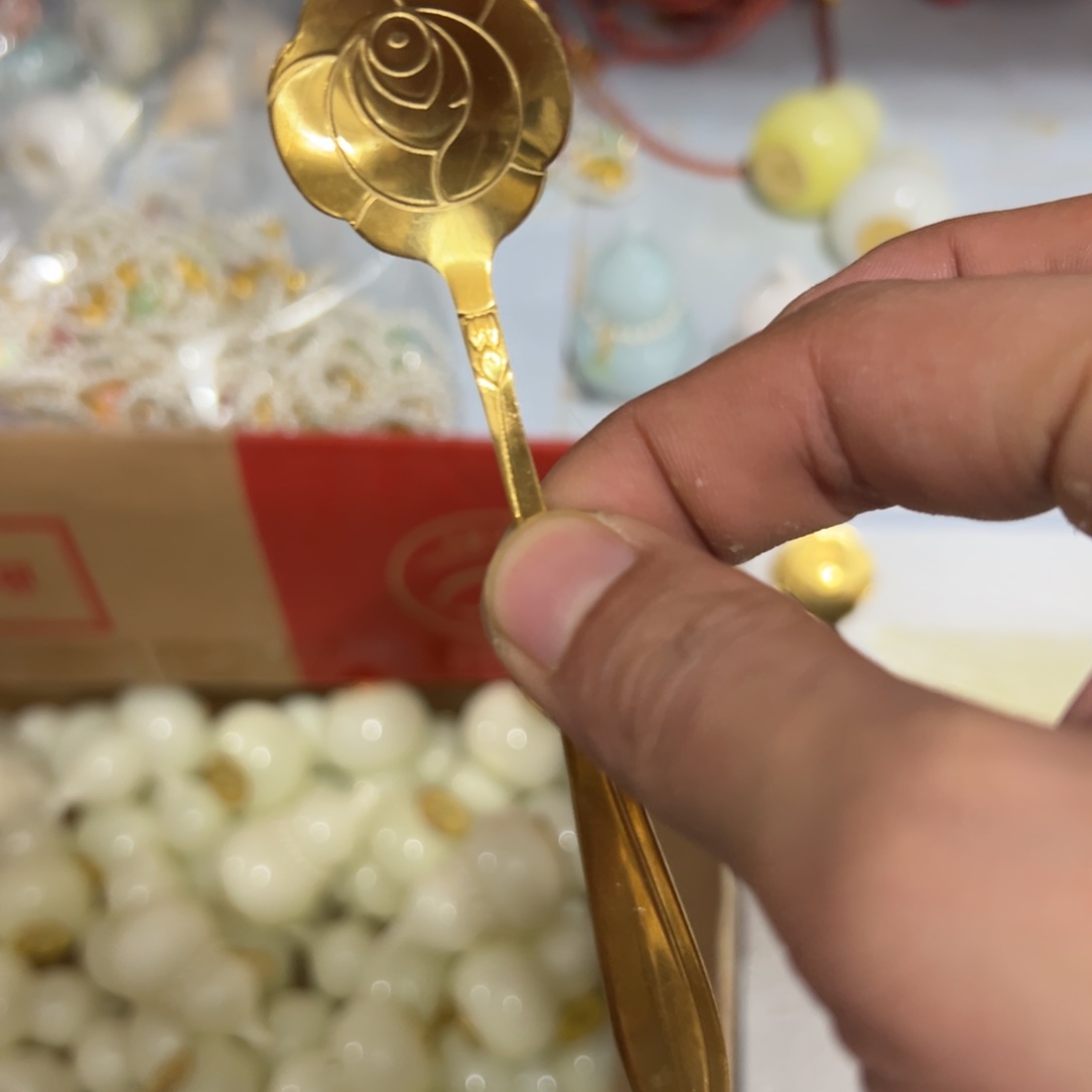 姜****库存茶具部分瑕疵介意勿拍