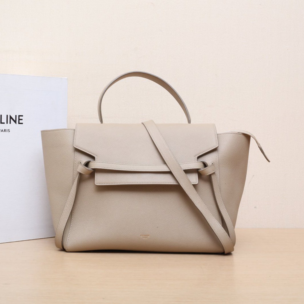 95新 Celine/思琳 【Zanna】Belt 鲶鱼包 Mini 28 米驼色 皮革C 包