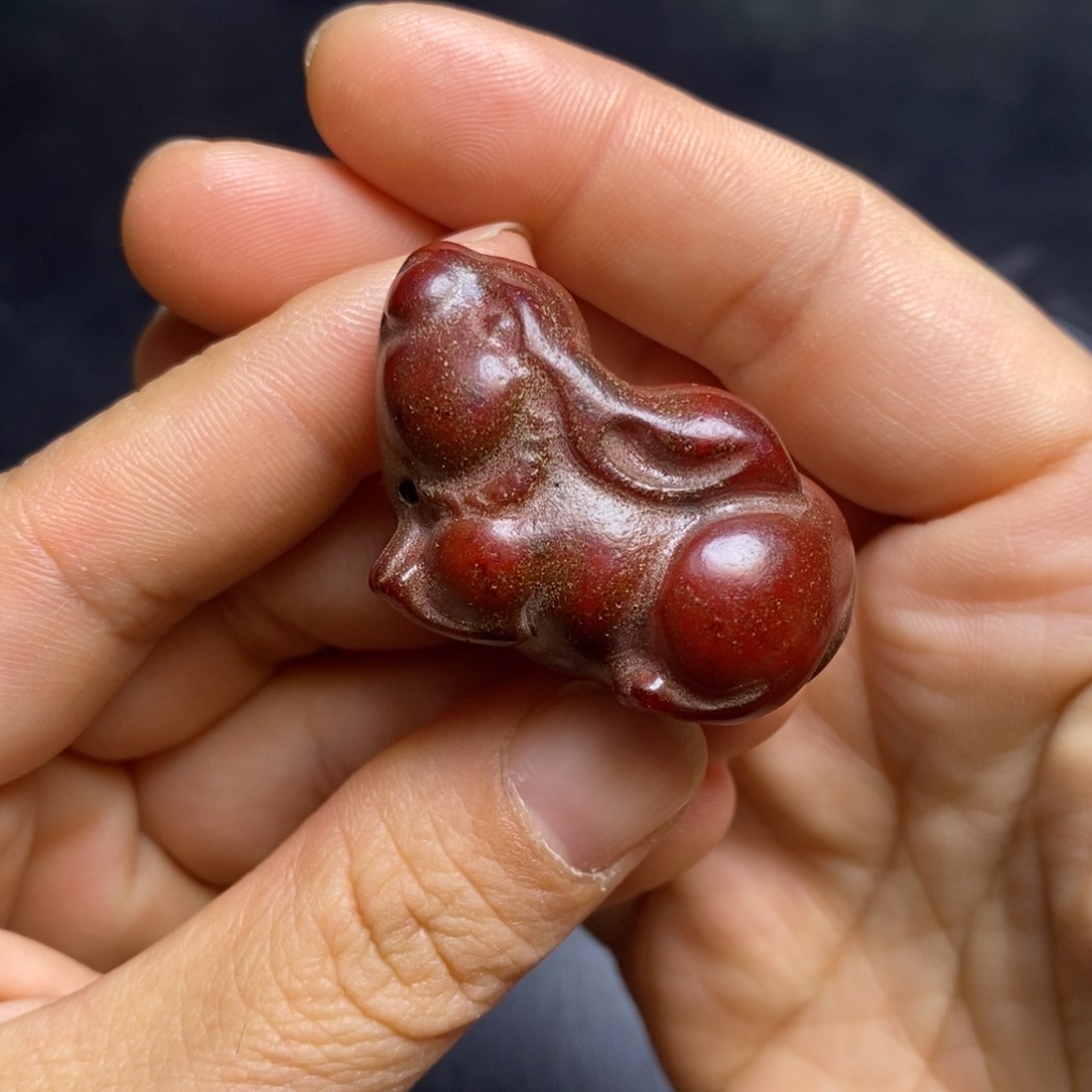 未镶嵌和田玉（糖玉）挂件